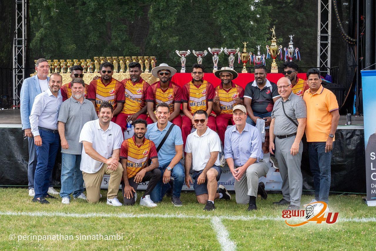 Players, officials and families together at a CTVA tournament
